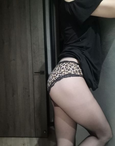 双性人妖A片无码专区_720迅雷电影在线