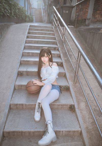 婷婷色婷婷深深爱播五月_在线观看