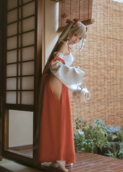 捆绑调教美女_超清在线观看