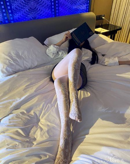 亚洲av午夜福利精品一区人妖_1080免费全集观看
