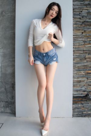 国产精品女久久久一区二区三区_BD英语电影在线看