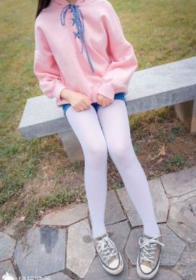 美妇丰满私蜜旺穴在线观看_JVID性感写真
