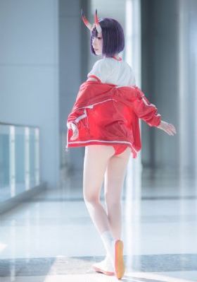 又粗又大又爽的免费视频_青苹果乐园免费高清观看